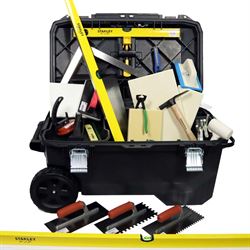 Stor værktøjskasse med værktøj